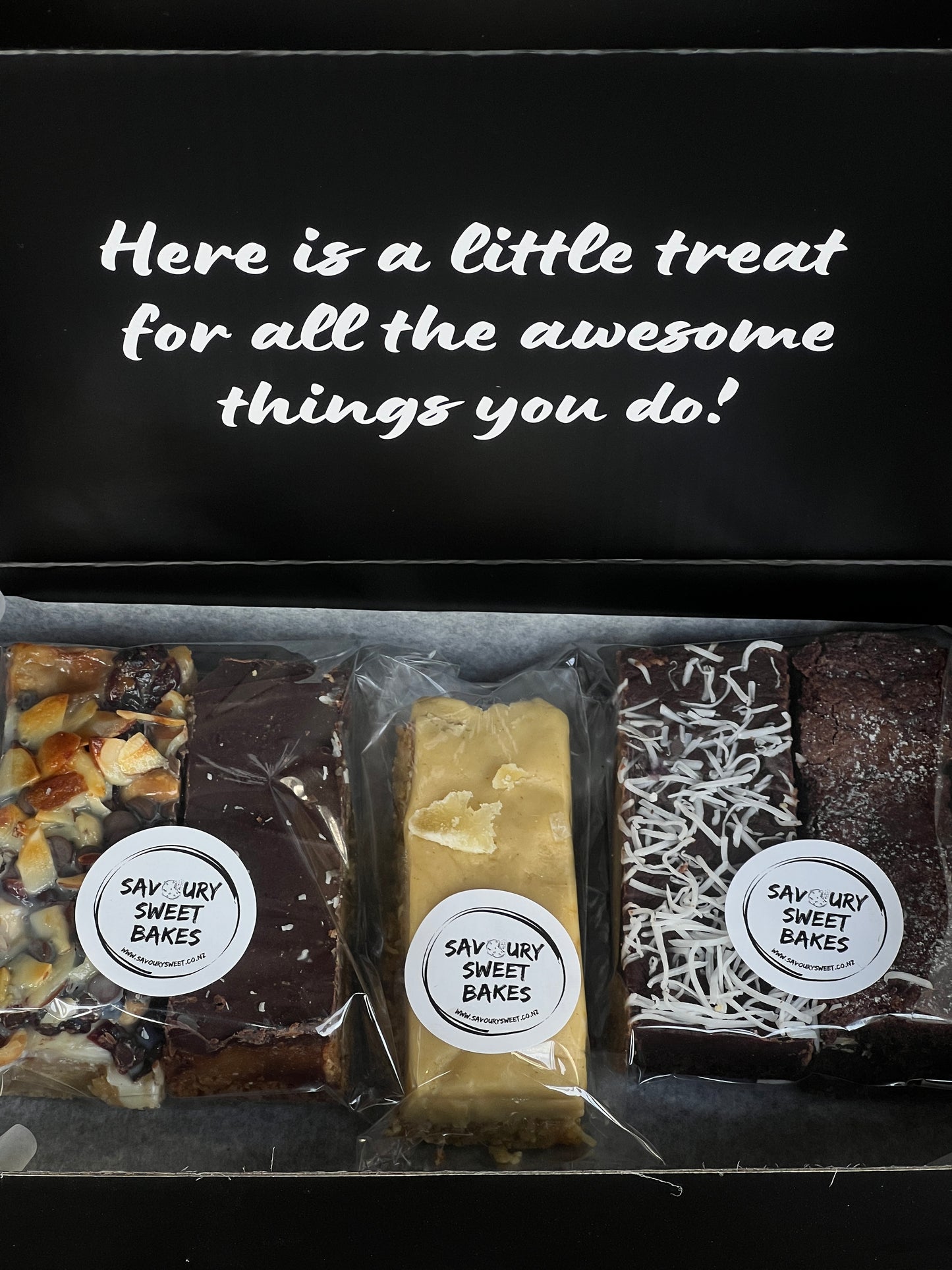 Classic Mixed Slice box