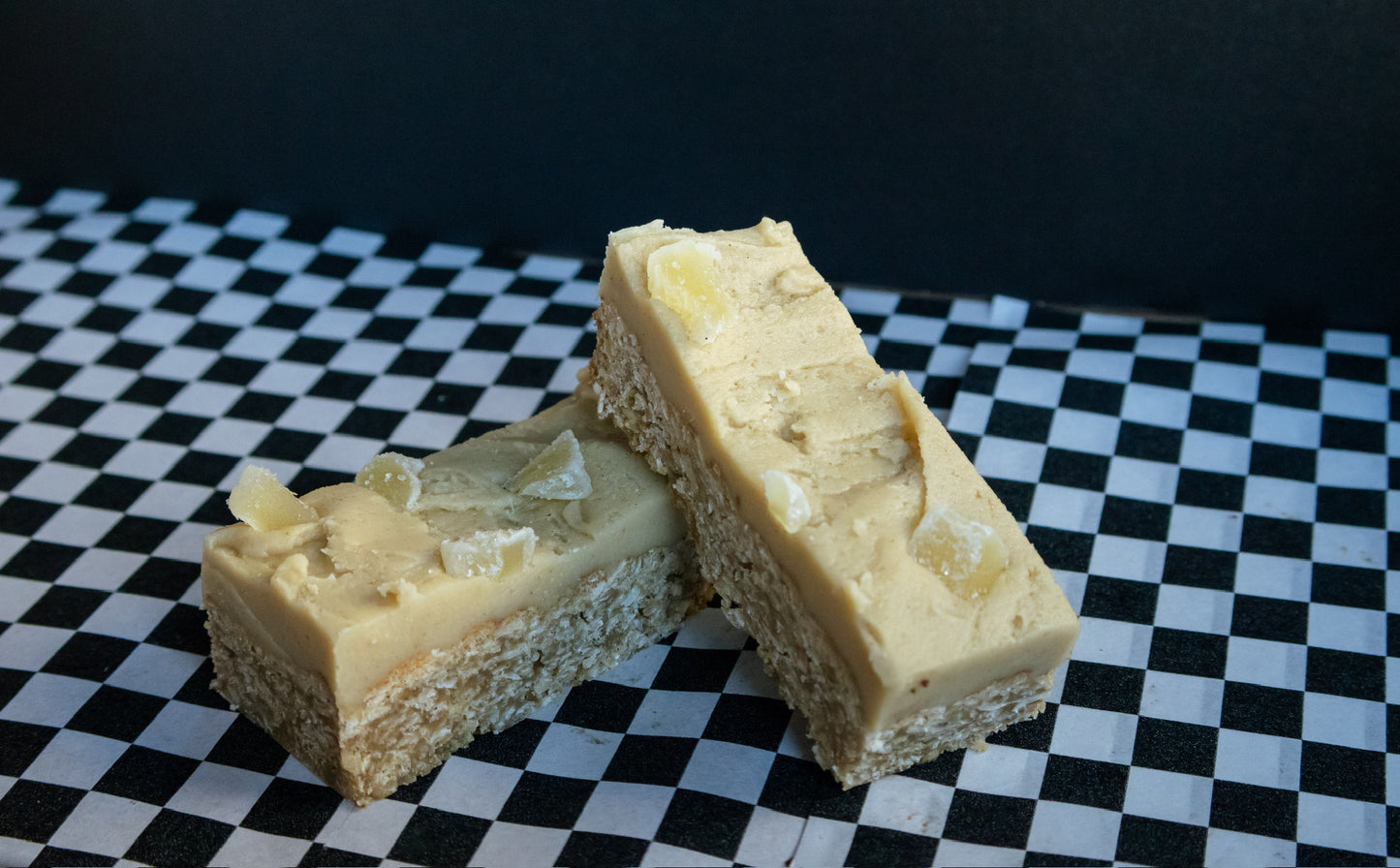 Ginger oaty slice